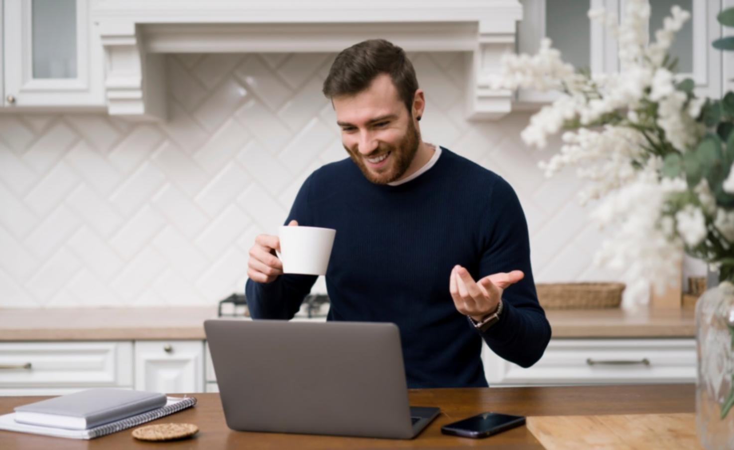 Sesión de trabajo en modelado financiero con instructor